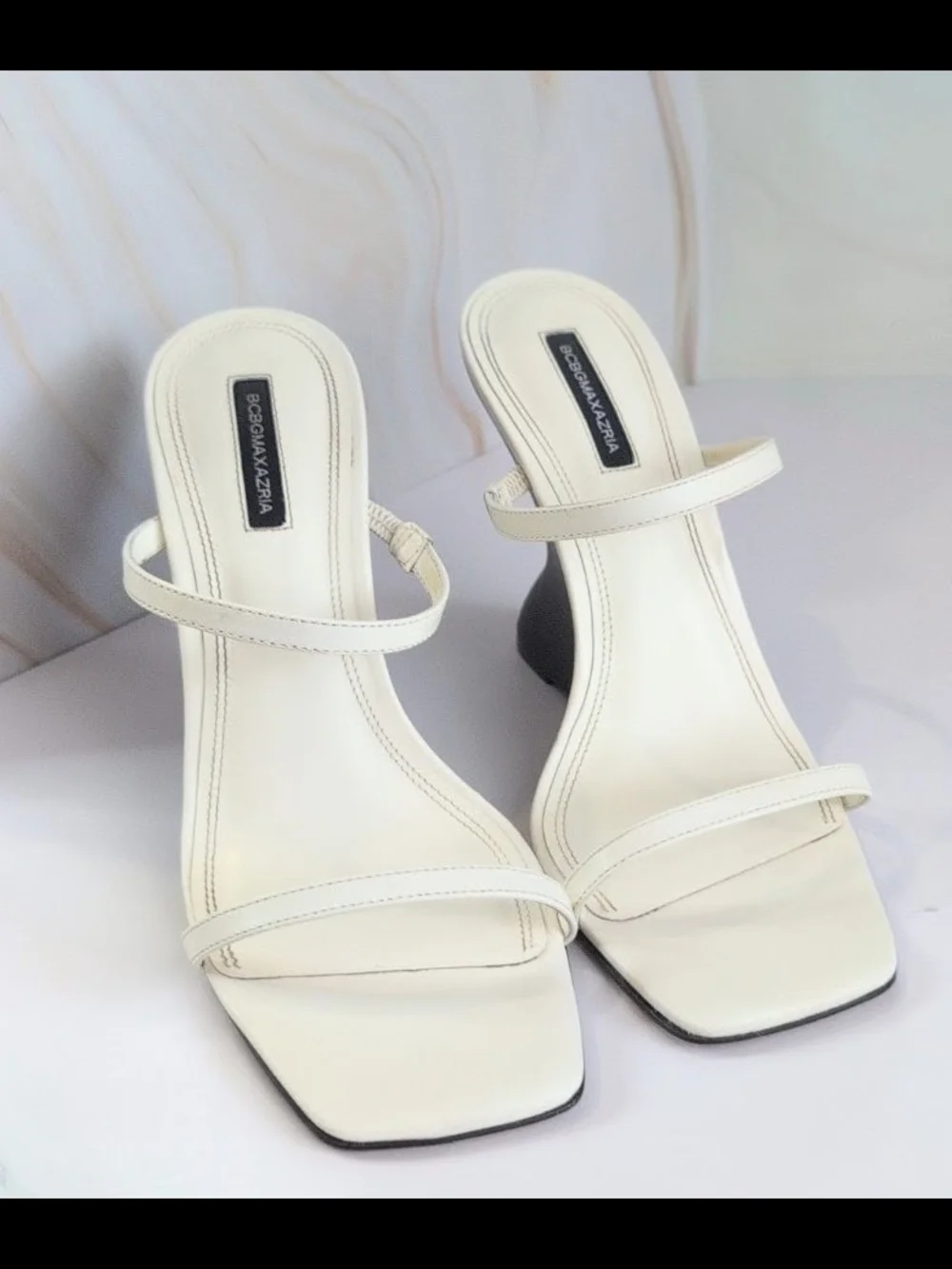 White BCBGMAXAZRIA Sculptural Wedge Sandals Size 8